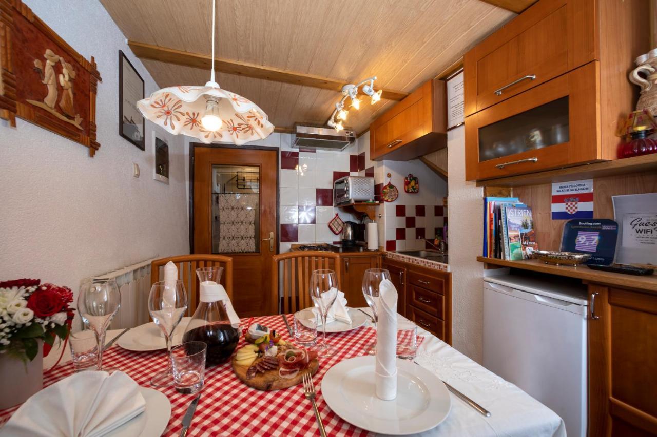 Apartment Pod Lipom Roc Экстерьер фото